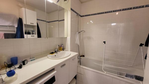 Appartement standing 4 chambres, terrasse dans résidence sécurisée