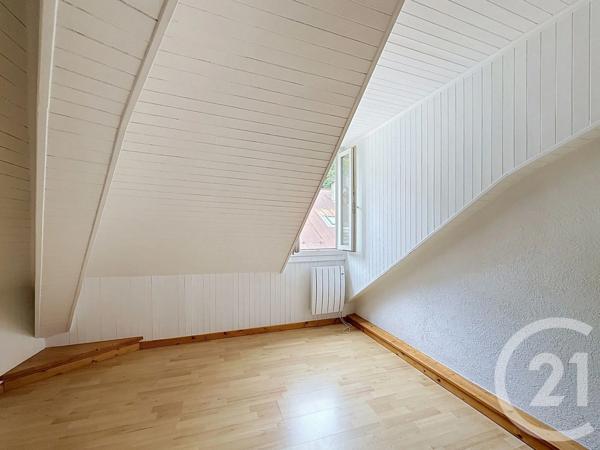 Appartement à vendre  2 pièces - 27,40 m 2   TANINGES  - 74