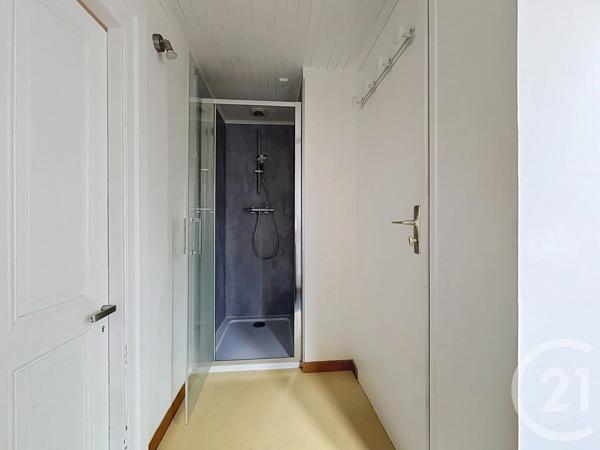 Appartement à vendre  2 pièces - 27,40 m 2   TANINGES  - 74