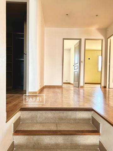 Vers Sainte Anne , calme et proche de toutes commodités