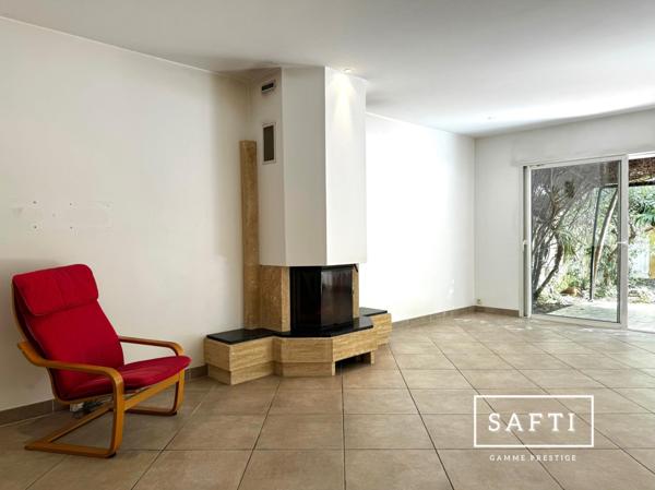 Vers Sainte Anne , calme et proche de toutes commodités