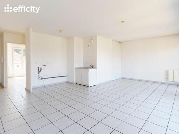 Appartement
         3 pièces
        - 64 m² Exclusivité 150 000 € *