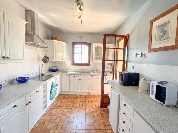 maison à vendre  7 pièces - 164 m2 CAVALAIRE SUR MER - 83