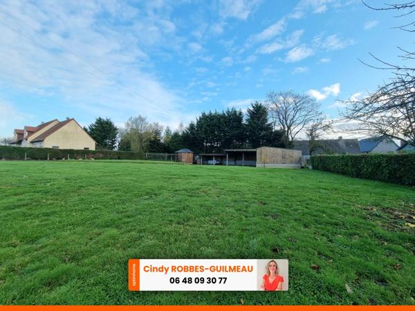 Terrain à bâtir à vendre de 1 360m² à VIRE-NORMANDIE