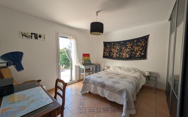 Maison à vendre    5 pièces •  Pouzolles