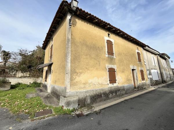 Maison à vendre |  Montmoreau-Saint-Cybard |  4 pièces | 107 m²