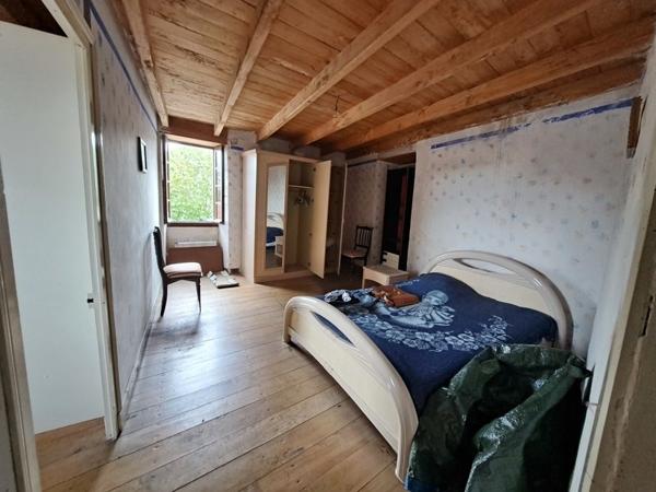 Maison à vendre |  Montmoreau-Saint-Cybard |  4 pièces | 107 m²