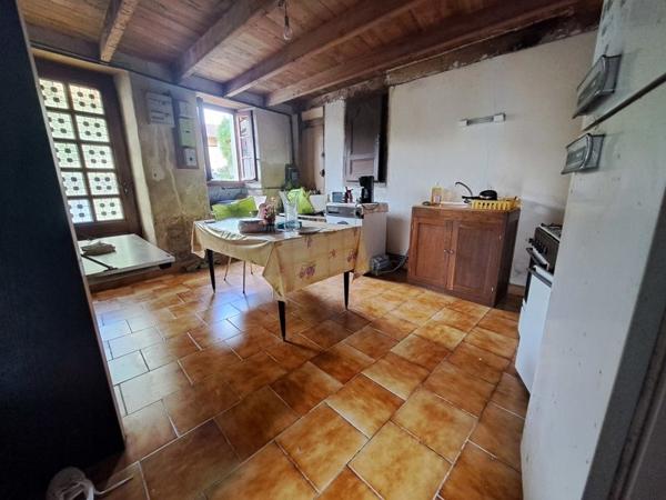 Maison à vendre |  Montmoreau-Saint-Cybard |  4 pièces | 107 m²