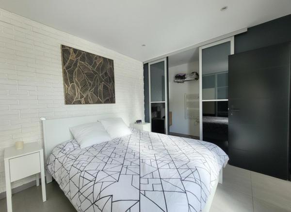 ELLE EST FAITE POUR VOUS- Maison moderne 4 chambres