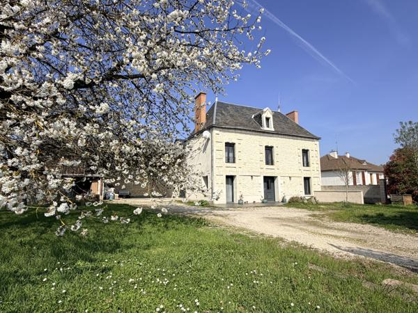 Maison 9 pièce(s) 7 chambre(s) 270 m²