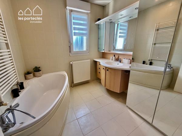 Maison de plain-pied - sous-sol complet sur les hauteurs de Beaucourt