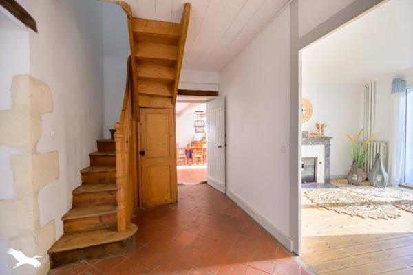 Maison à vendre |  Nieul-sur-Mer |  8 pièces | 295 m²