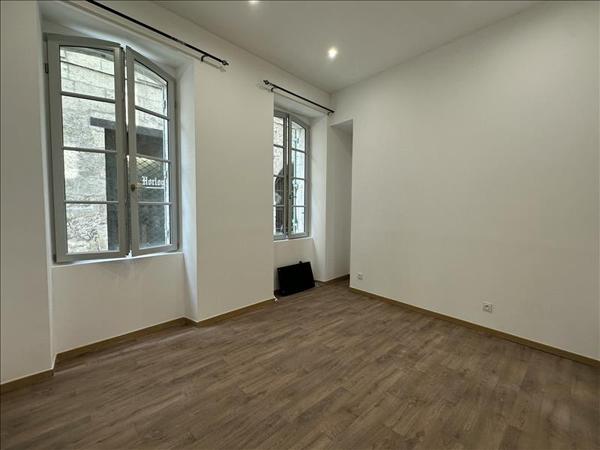Appartement à louer |  PERIGUEUX |  1 pièce | 34 m²