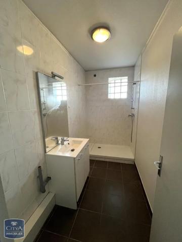 Appartement à louer 3 pièces 73m²