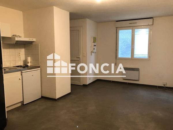 Location Studio 22.5 m² - 23 AVENUE FRANCOIS VERDIER Albi 81000