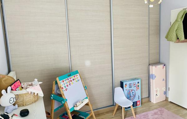 Très bel appartement de 2017 avec 2 chambres et grande terrasse