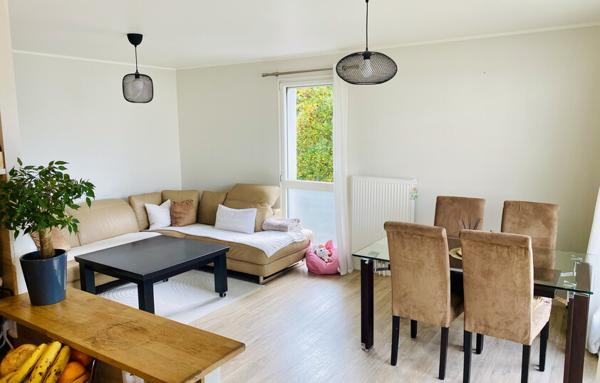 Très bel appartement de 2017 avec 2 chambres et grande terrasse