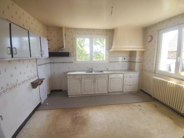 Maison 129 600 € Chameyrat 5 p 114 m² DPE G