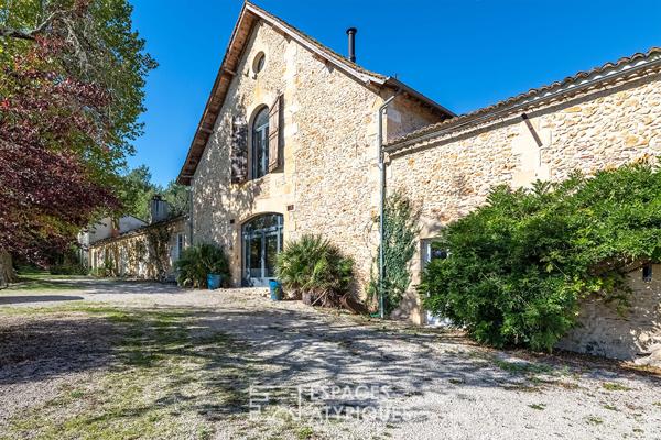 Ancien chai transformé en loft XXL à Bergerac