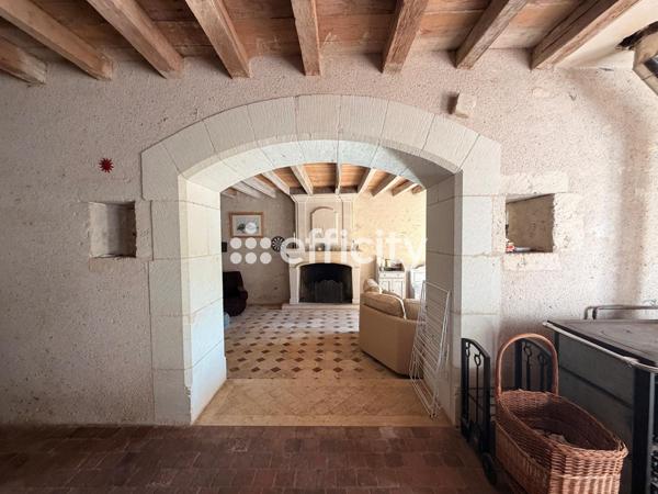 Maison
         6 pièces
        - 178 m² 270 500 € *