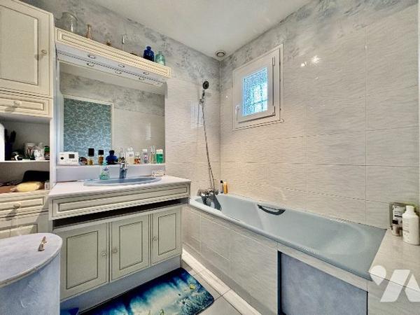 Maison de 93 m2 sur sous-sol complet