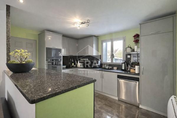 Maison Ballancourt Sur Essonne 6 pièces 4 chambres