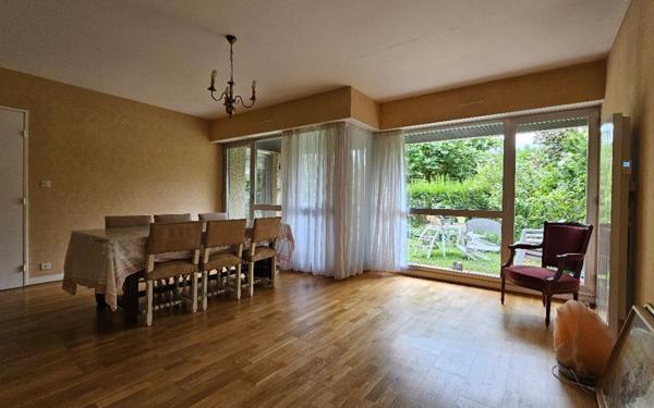 Appartement à vendre    4 pièces • 77 m2 Vernon