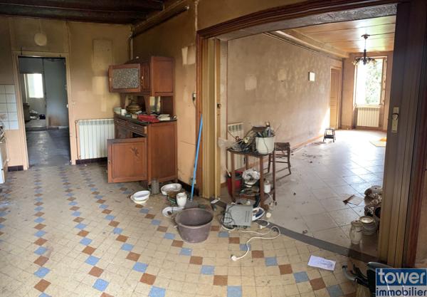 CRESSE 17160 - Maison 100 m² avec dépendances 500 m² sur un parc de 3000 m² env.