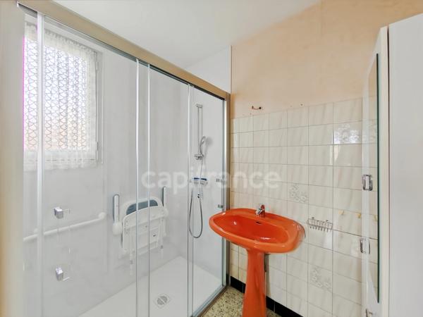 CHATENOY LE ROYAL (71) Maison à vendre de 107 m² 5 pièces terrain de 470 m² garage et dépendance !