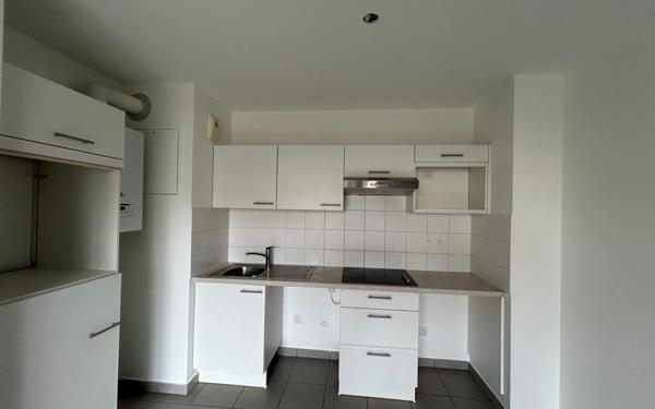 Appartement à vendre    2 pièces •  Saint-Fons