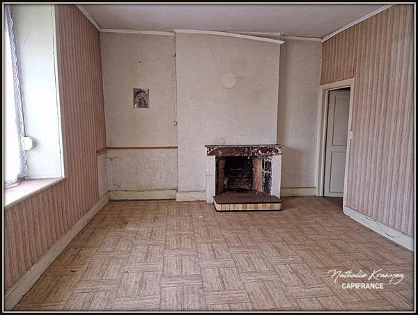 Dpt Ardennes (08), à vendre LE CHESNE maison à rénover sur terrain de 900m² environ