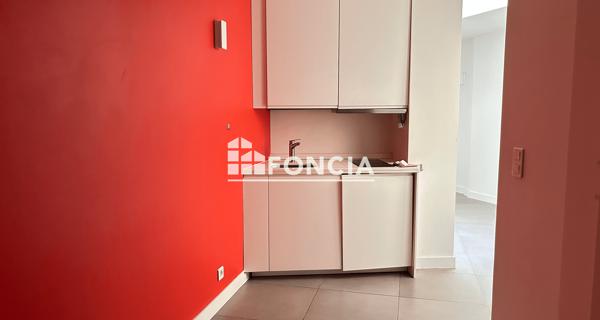 Location Appartement 2 pièces 33.02 m² - Paris 75009