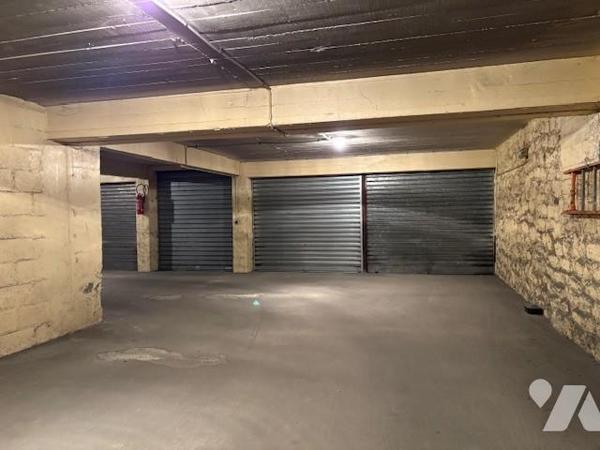 MONTROUGE - BOX 1 PLACE - SOUS-SOL