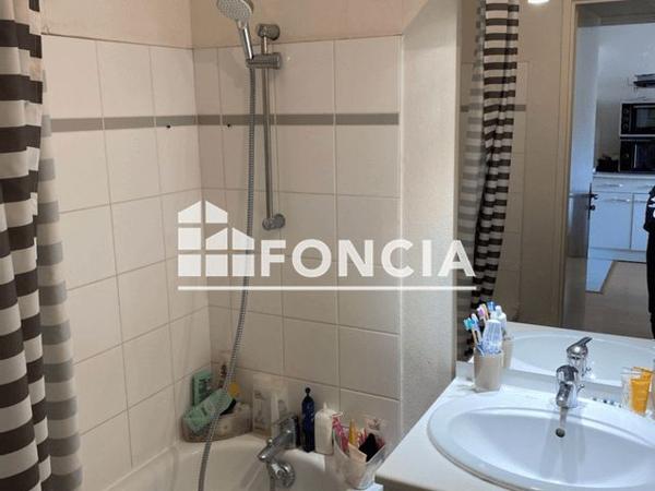 Location Appartement 2 pièces 39.2 m² - 18 RUE DE LA REPINIERE Beauvais 60000