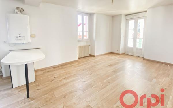 Appartement à louer    3 pièces • 51,46 m2 Cambo-les-Bains