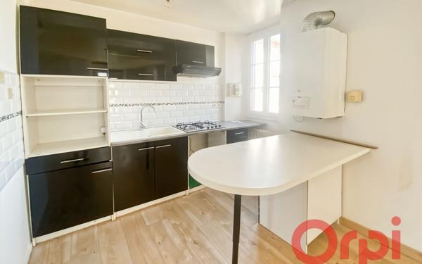 Appartement à louer    3 pièces • 51,46 m2 Cambo-les-Bains