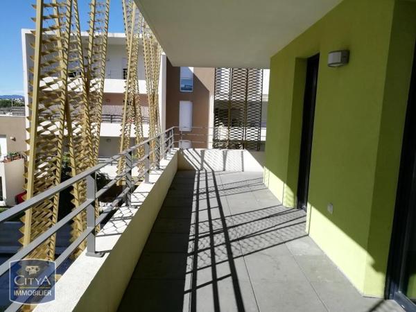 Appartement à louer 2 pièces 46.65m²