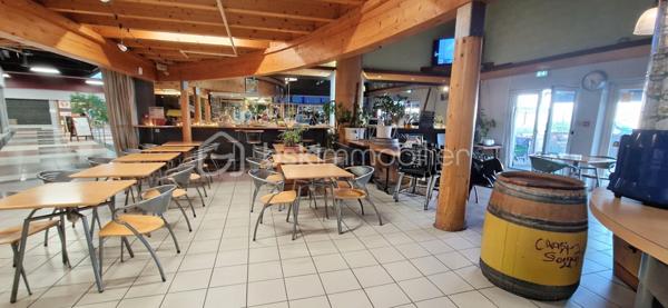 Local d'activités de 396 m²