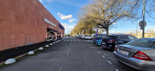 Local d'activités de 396 m²