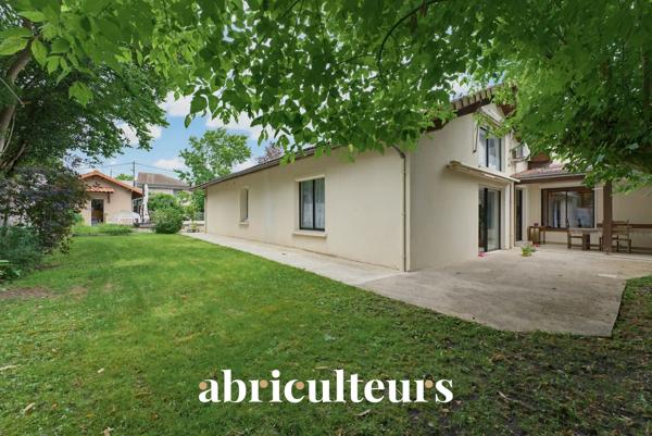 Maison individuelle 155 m² 5 pièces Bordeaux (33200)