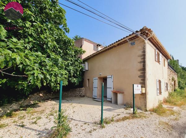 Bédoin (84410) Belle maison de hameau avec vue exceptionnelle