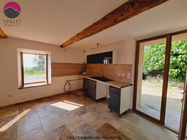 Bédoin (84410) Belle maison de hameau avec vue exceptionnelle