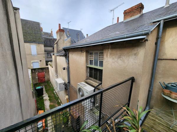 Vente Immeuble 111 m2 à Beaugency