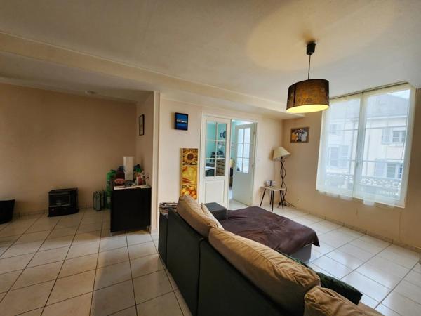Vente Immeuble 111 m2 à Beaugency