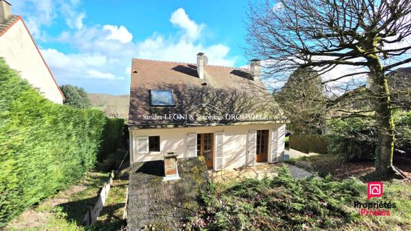 JOUY - CHARMANTE MAISON de 115 m2, 5 PIECES