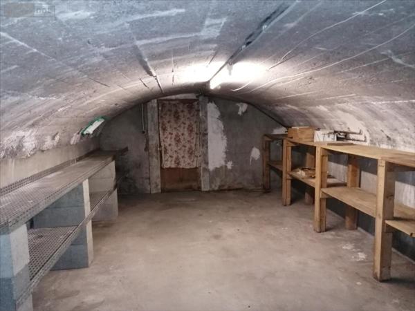 Maison de ville à vendre à Descartes dans l'Indre-et-Loire (37160), ref : 082/349