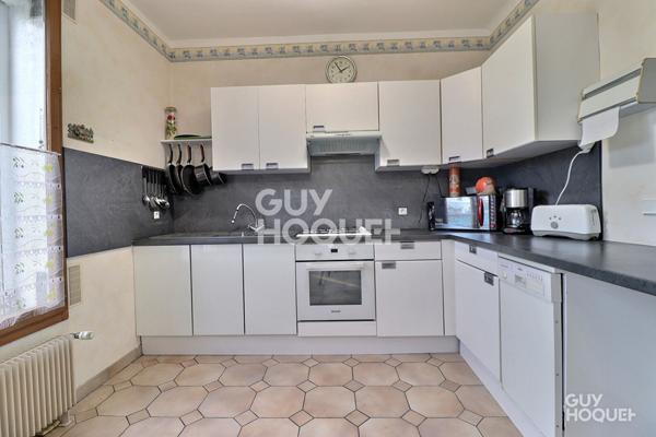 A VENDRE Maison Sainte-Geneviève-des-Bois 6 pièces 120 m2 sur 609 m² de terrain,