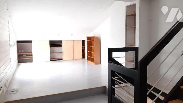 A vendre RENNES nord, boulevard des Trois Croix, maison type 6, Maison des années 30 agrandie e...