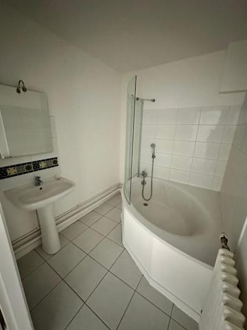 RETHEL - Appartement de type 3 - 59.43 m2