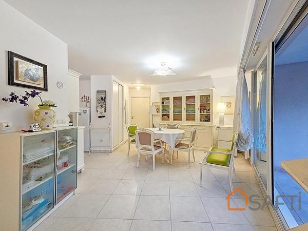 Beausoleil frontière Monaco - 3P traversant 50m2, Double box fermé